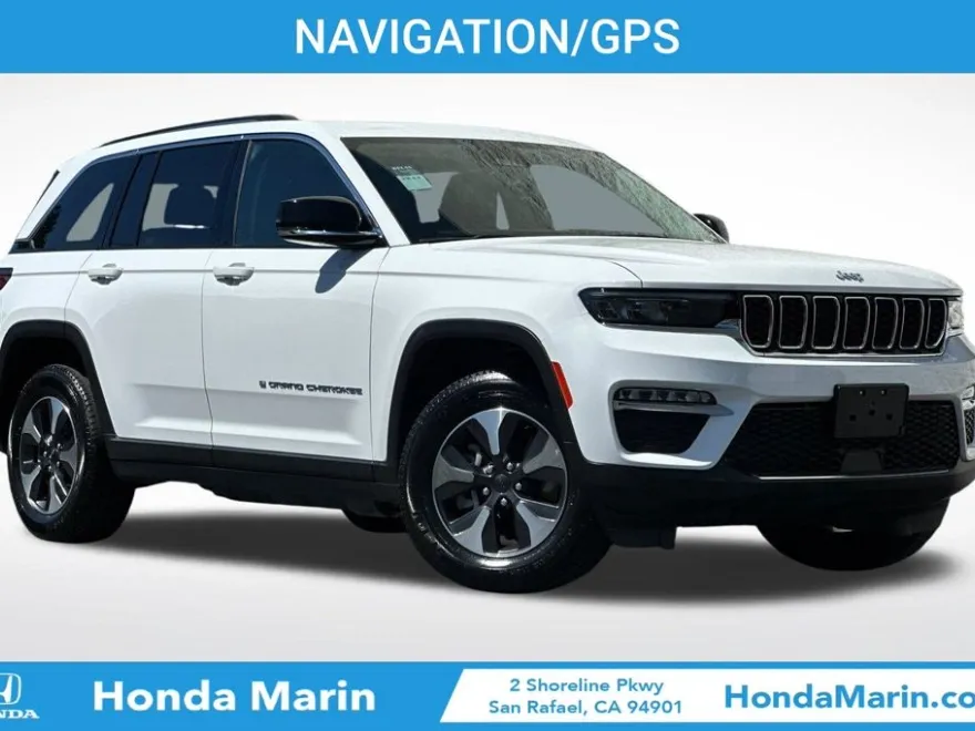 2023 Jeep Cherokee 4xe photo 1