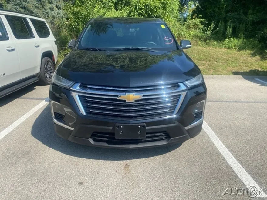 2023 Chevrolet Traverse Leather photo 1