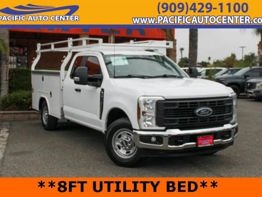 2024 Ford F-250 photo 1