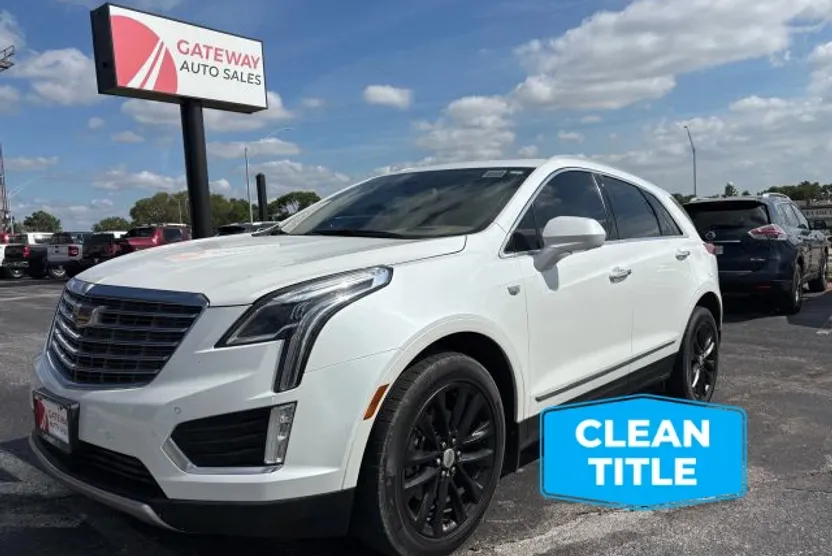 2017 Cadillac XT5 Platinum Sport photo 1