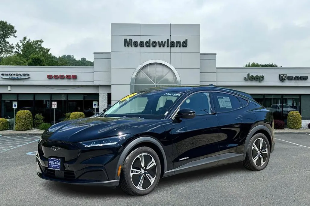 2021 Ford Mustang Mach-E Select photo 1