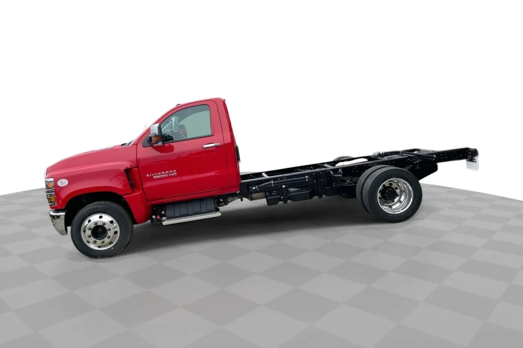 2024 Chevrolet Silverado 6500HD Work Truck photo 1