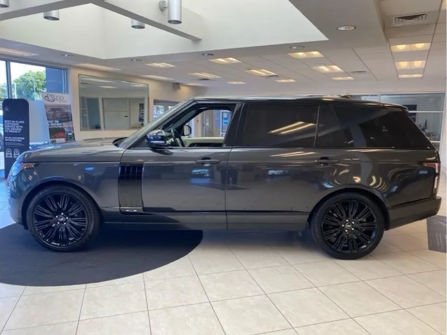 2021 Land Rover Range Rover P525 HSE HSE Westminster Edition photo 1