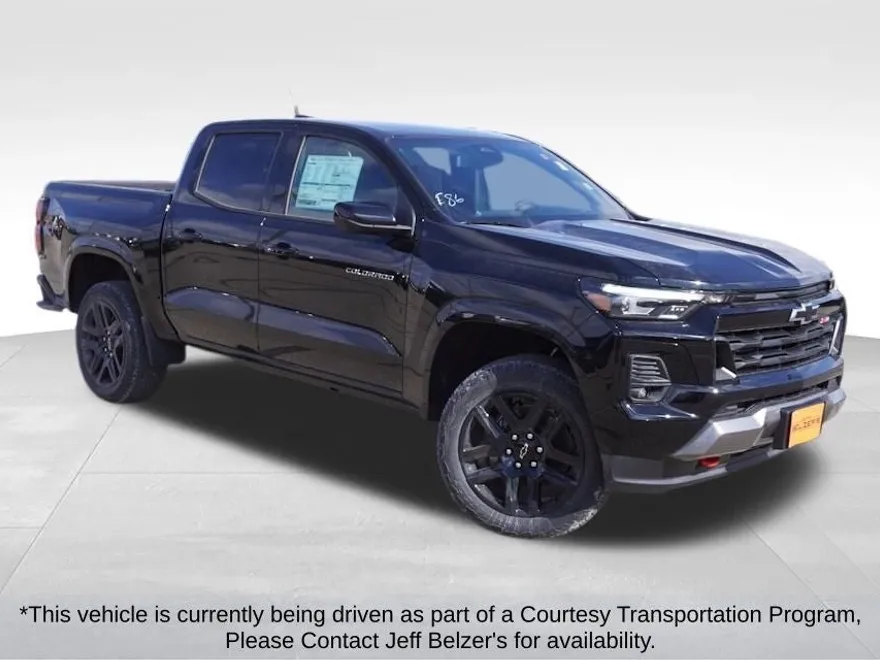 2025 Chevrolet Colorado Z71 photo 1
