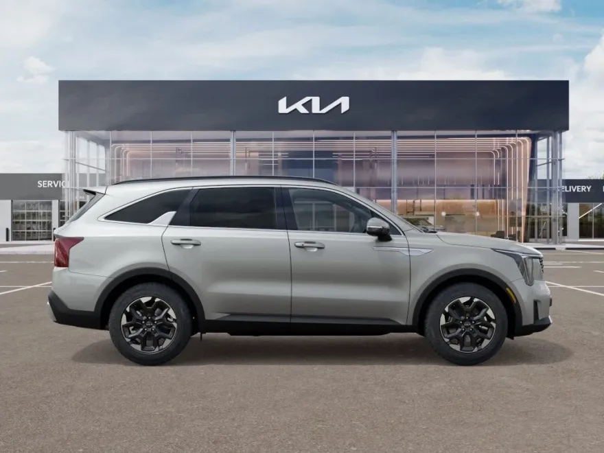 2026 Kia Sorento S photo 1
