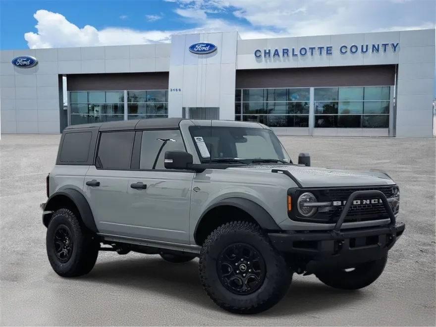 2024 Ford Bronco Wildtrak photo 1