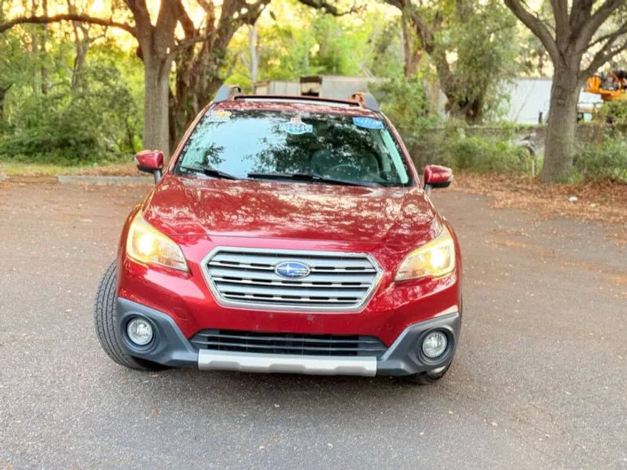 2015 Subaru Outback 2.5i Limited photo 1