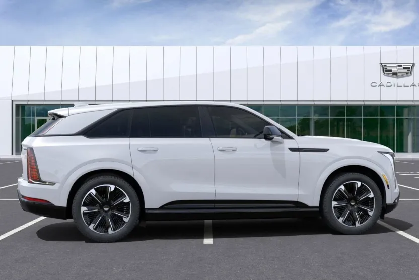 2025 Cadillac Escalade IQ Sport photo 1