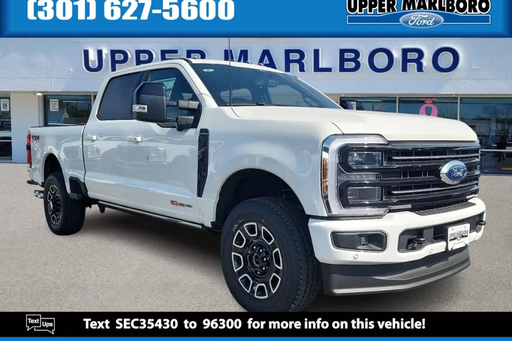 2025 Ford F-250 Platinum photo 1