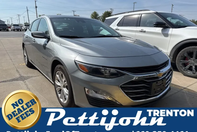 2023 Chevrolet Malibu 1LT photo 1