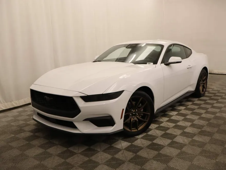 2025 Ford Mustang EcoBoost Premium photo 1