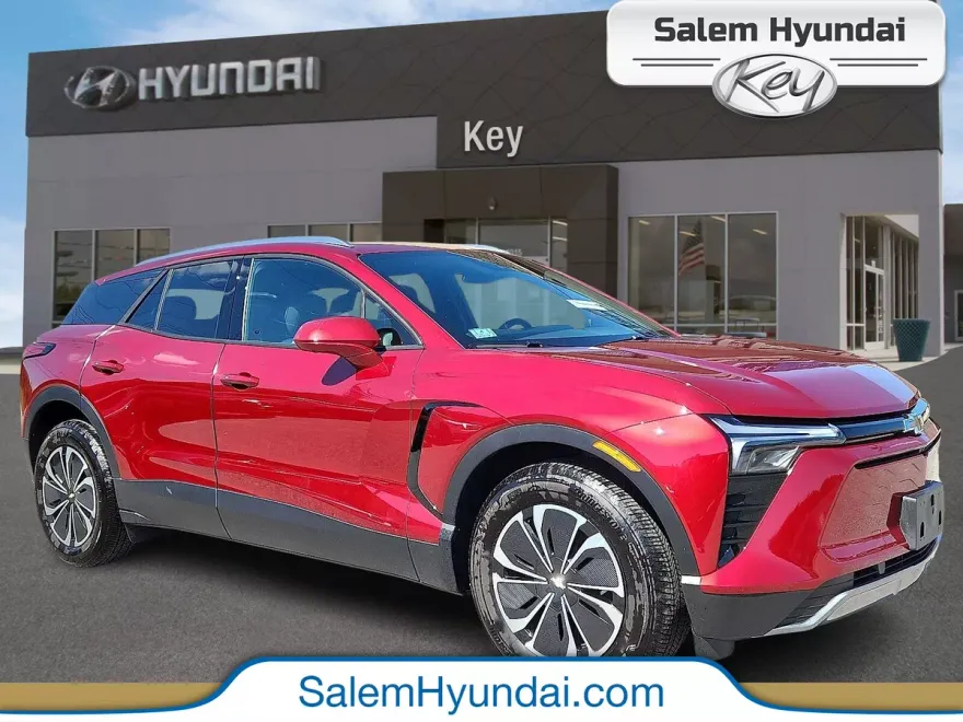 2025 Chevrolet Blazer EV photo 1