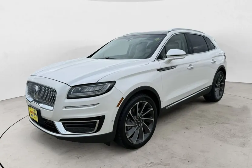 2019 Lincoln Nautilus Reserve photo 1