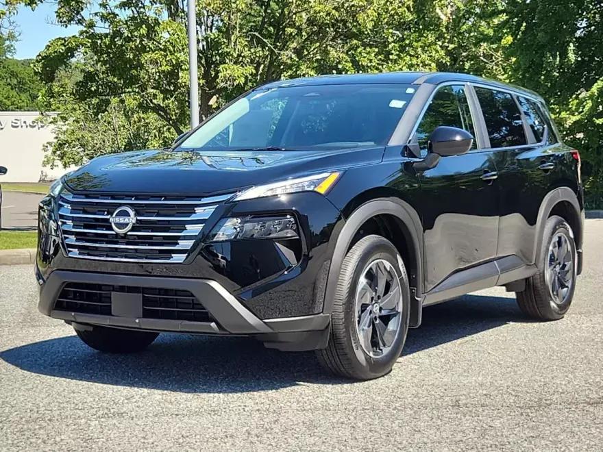 2026 Nissan Rogue SV photo 1