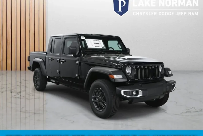 2025 Jeep Gladiator Sport S photo 1