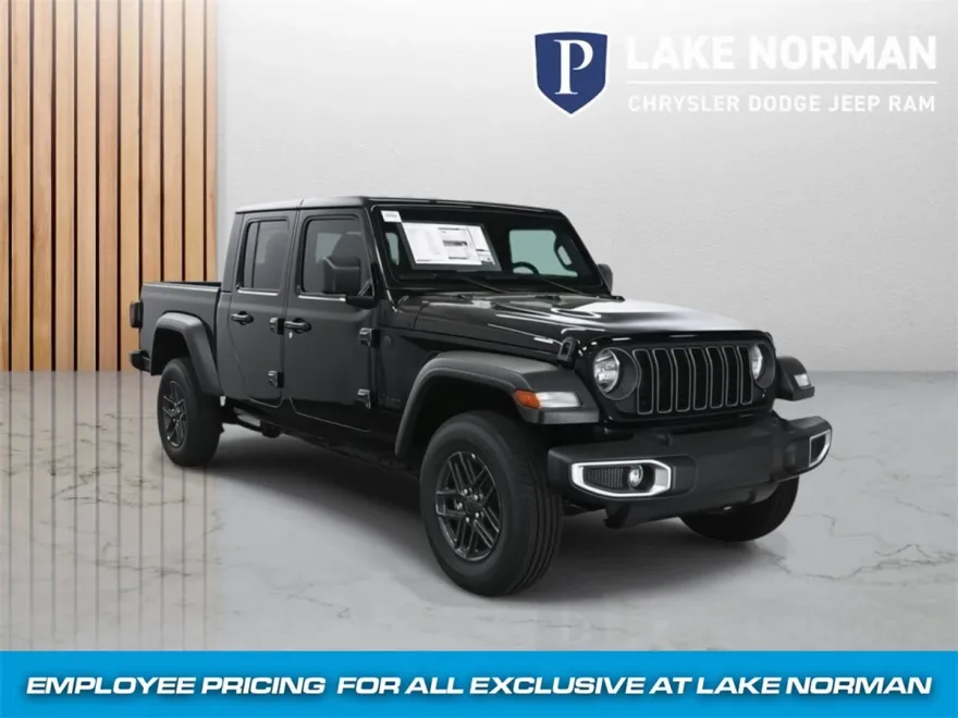 2025 Jeep Gladiator Sport S photo 1