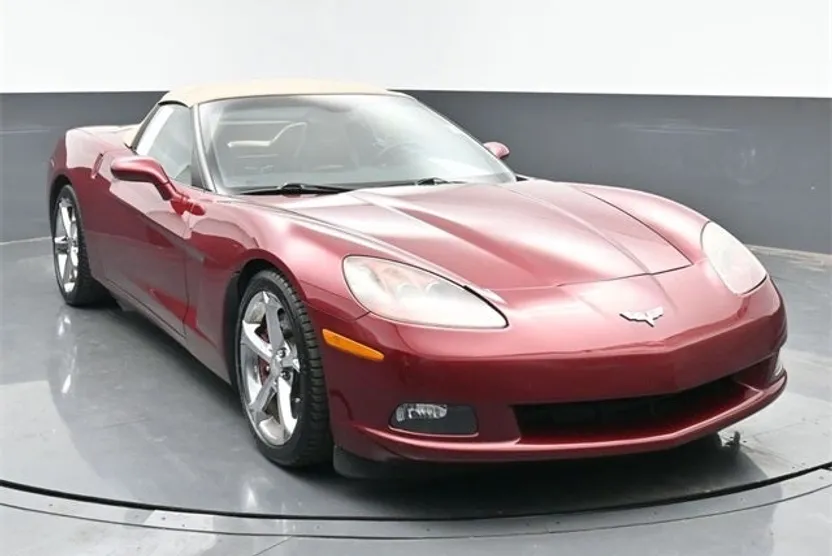 2005 Chevrolet Corvette Base photo 1