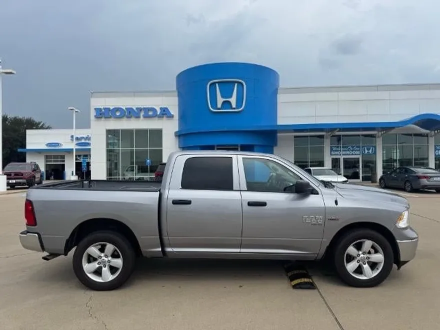 2023 Ram 1500 Classic SLT photo 1