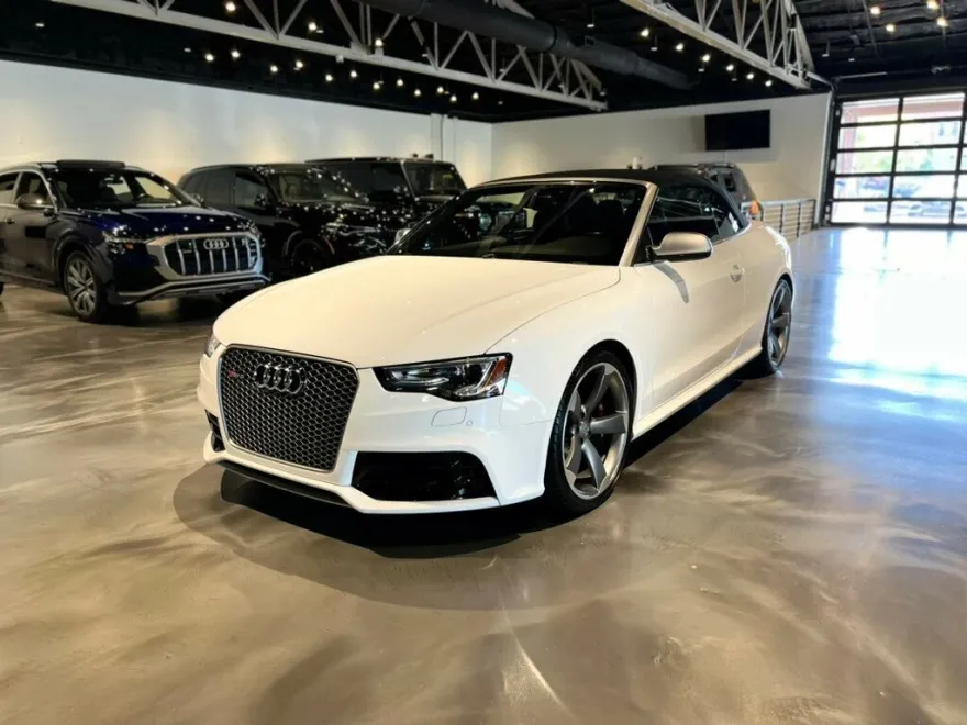 2014 Audi Cabriolet photo 1
