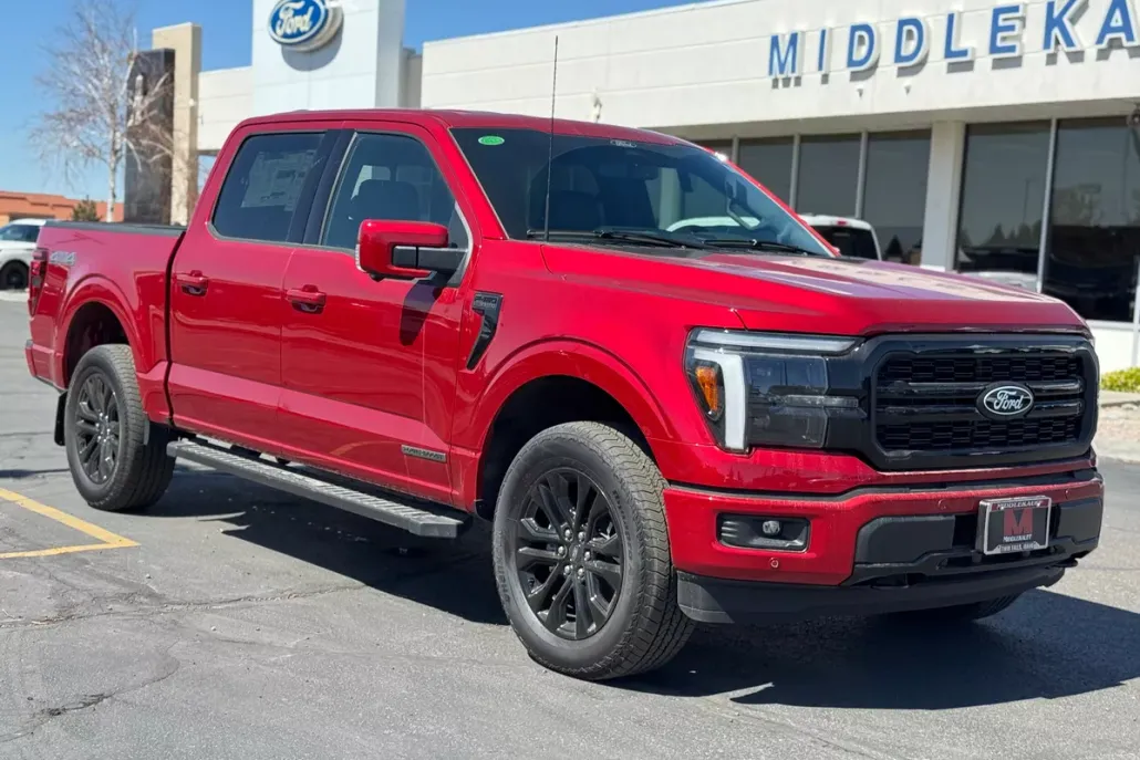 2025 Ford F-150 Lariat photo 1