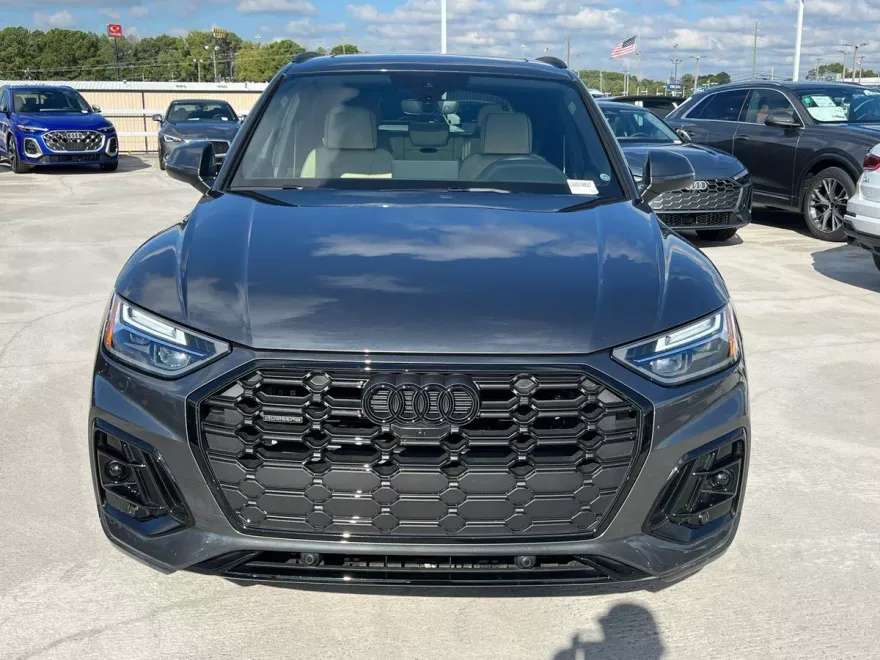 2025 Audi Q5 S line Premium Plus photo 1