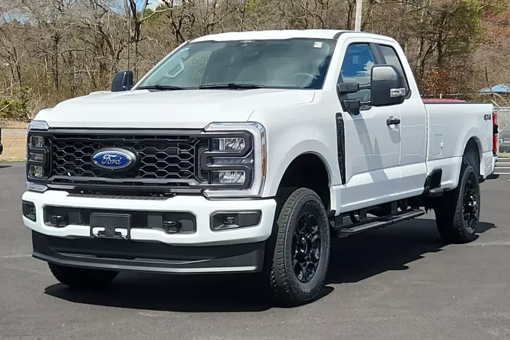2025 Ford F-250 XL photo 1