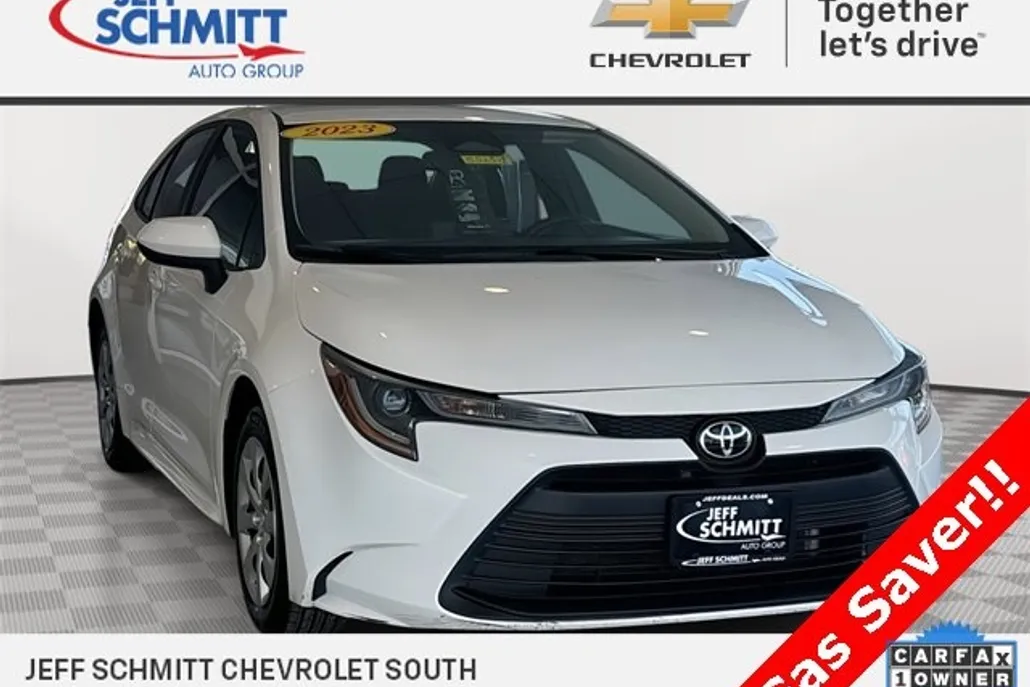 2023 Toyota Corolla LE photo 1