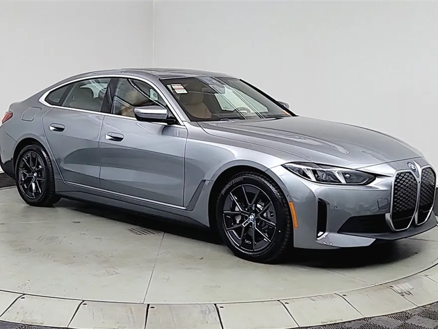 2025 Bmw i4 xDrive40 photo 1