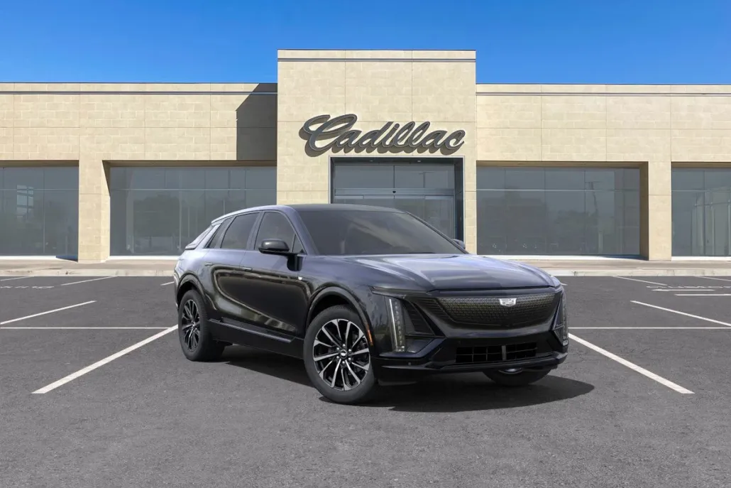 2025 Cadillac Lyriq Sport photo 1