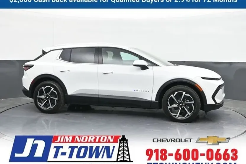 2026 Chevrolet Equinox EV 1LT photo 1
