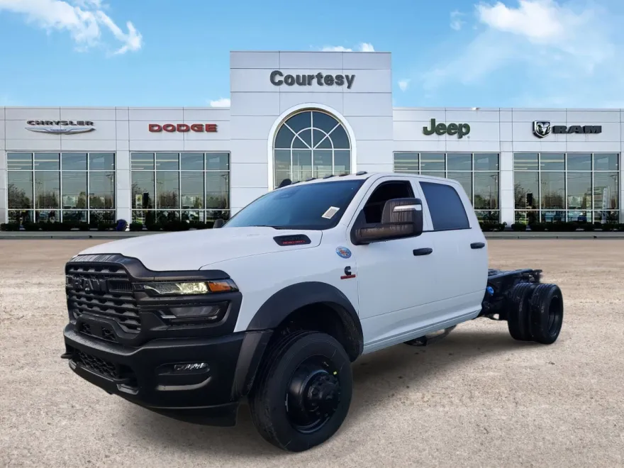 2025 Ram 4500 Tradesman photo 1