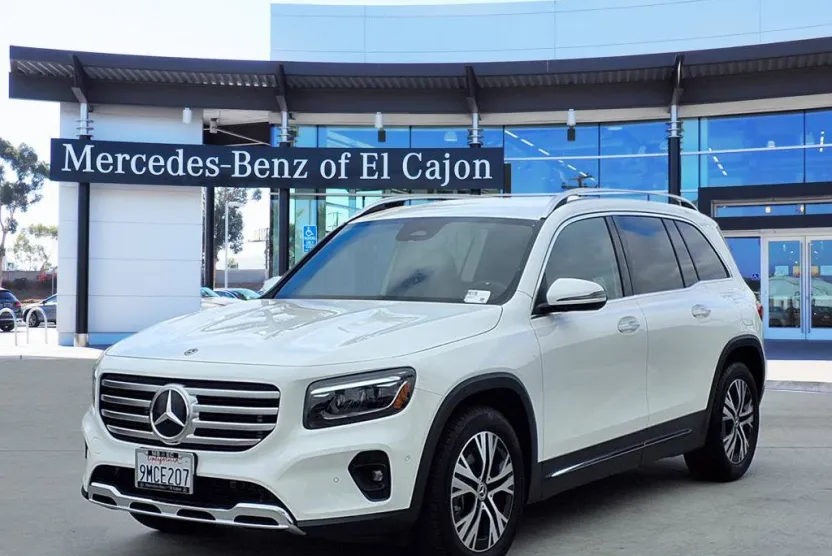 2024 Mercedes Benz GLB 250 photo 1