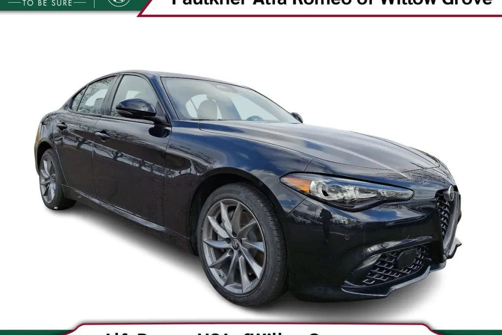 2025 Alfa Romeo Giulia SPRINT photo 1