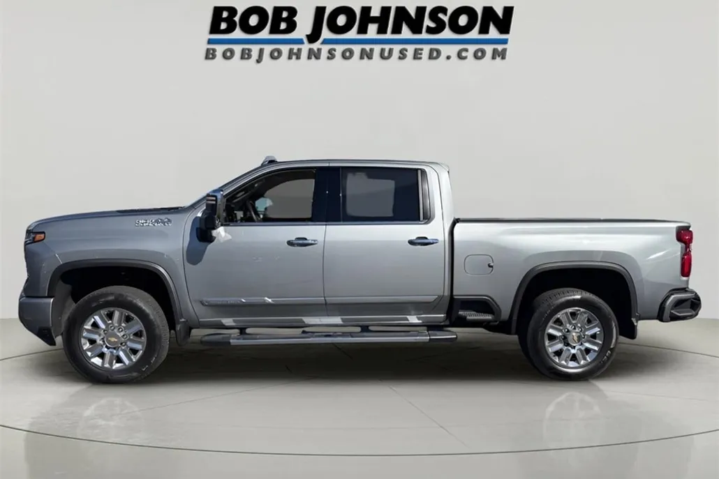 2024 Chevrolet Silverado 2500HD High Country photo 1