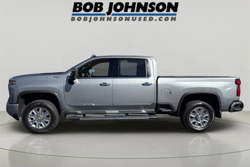 2024 Chevrolet Silverado 2500HD High Country photo 1