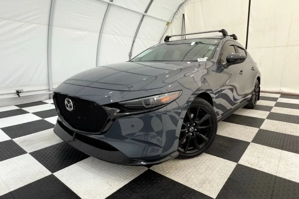 2021 Mazda Mazda3 Premium Plus photo 1