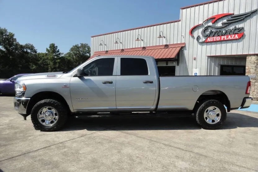2022 Ram 2500 Tradesman photo 1