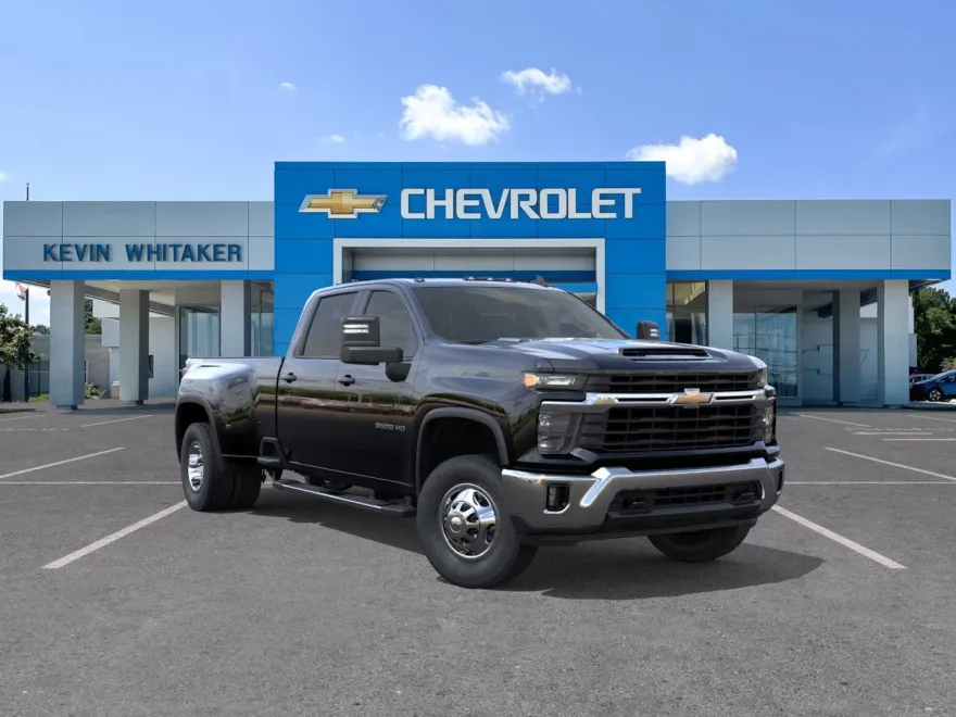 2026 Chevrolet Silverado 3500HD LT photo 1