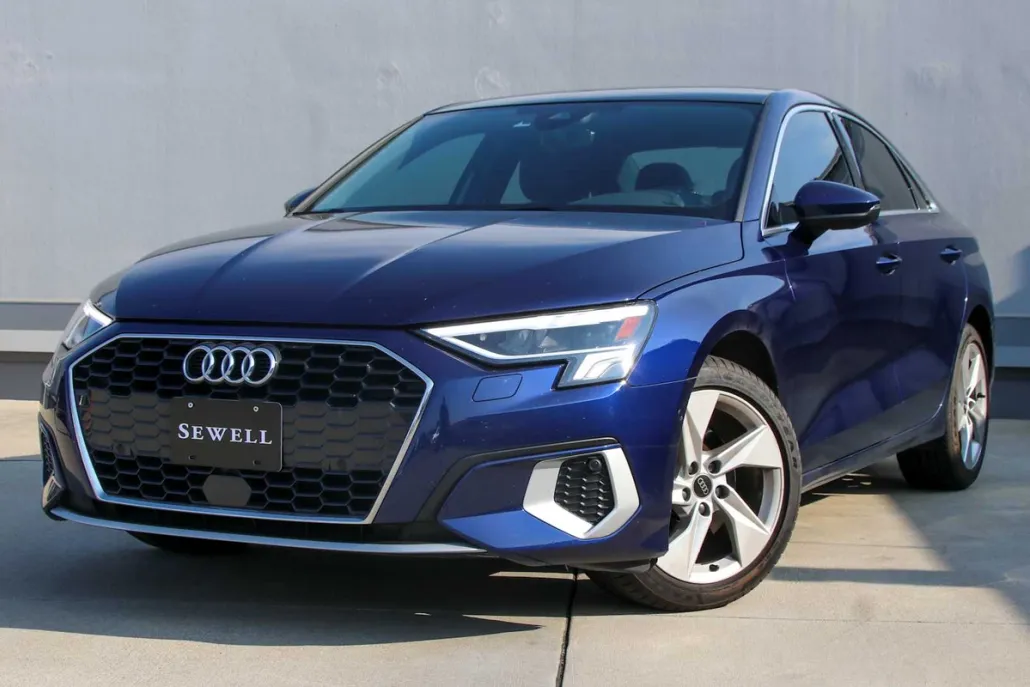 2023 Audi A3 40 Premium photo 1