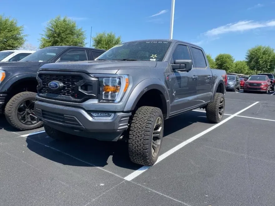 2023 Ford F-150 XLT photo 1