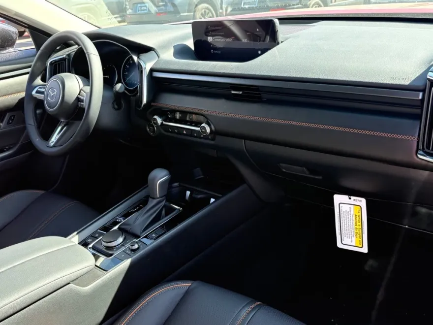 2025 Mazda CX-50 Premium Plus photo 25