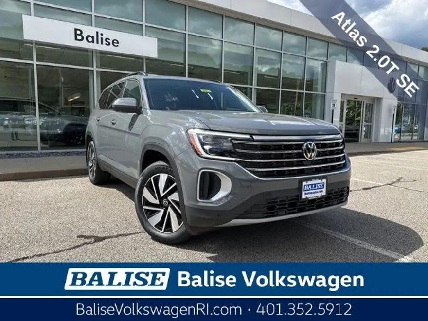 2026 Volkswagen Atlas SE photo 1