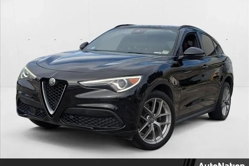 2018 Alfa Romeo Stelvio Ti Sport photo 1