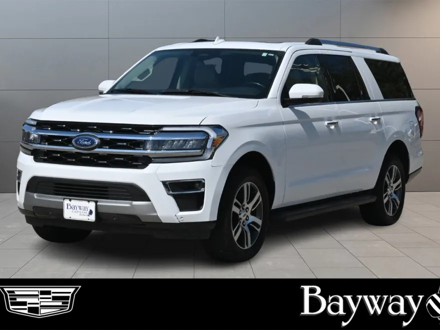 2024 Ford Expedition MAX Limited photo 1