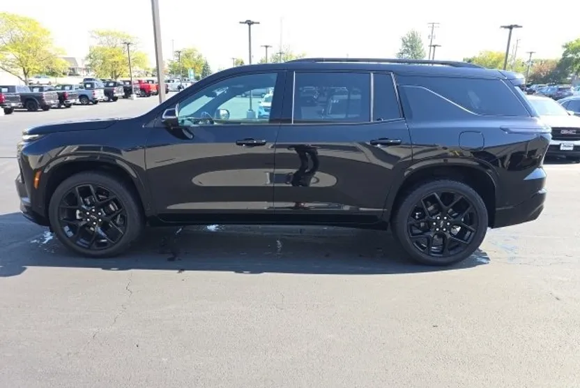 2024 Chevrolet Traverse RS photo 1