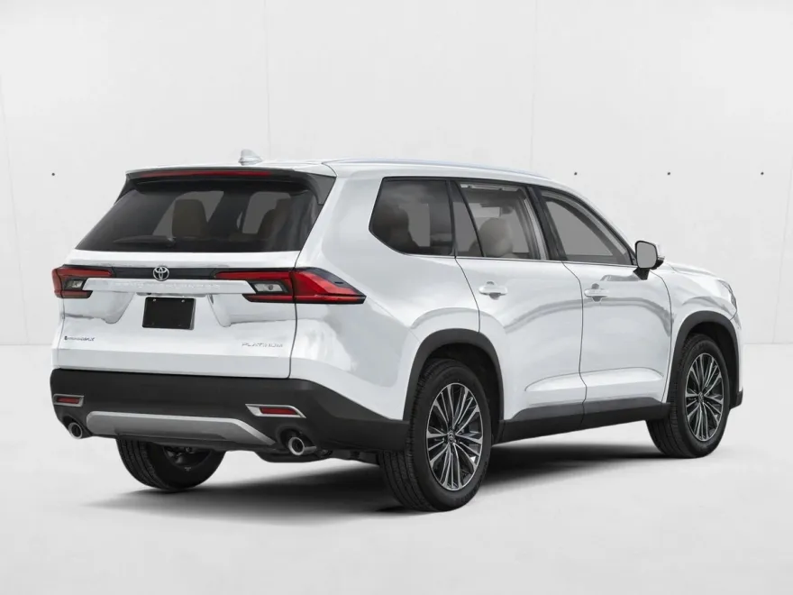 2026 Toyota Highlander Platinum Hybrid photo 1