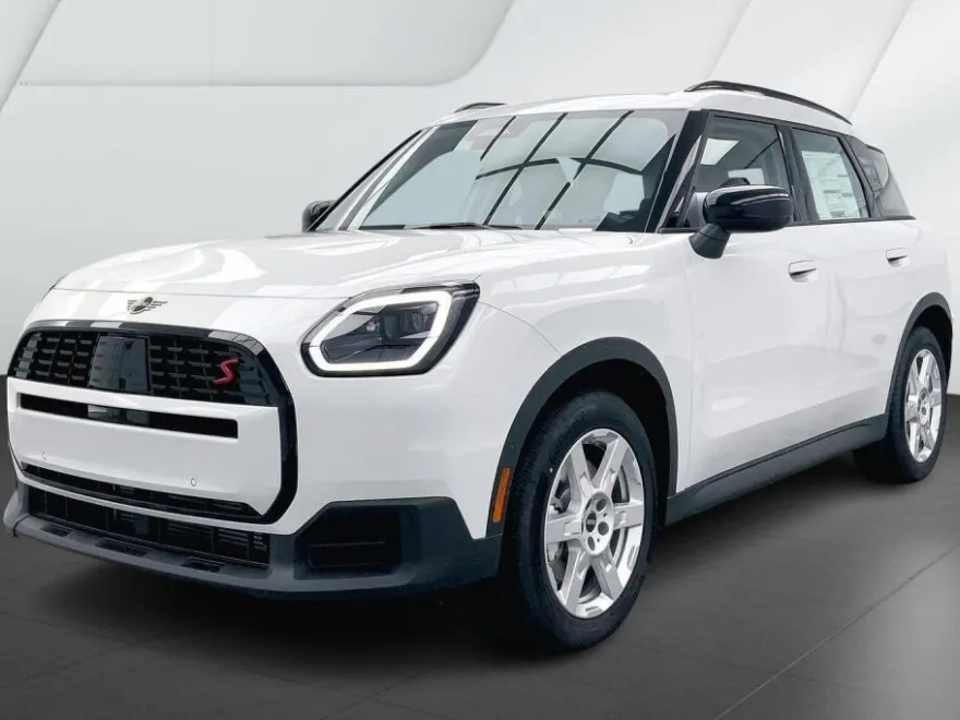 2025 Mini Countryman S ALL4 photo 1