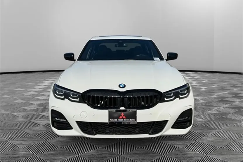 2022 Bmw 330i photo 1