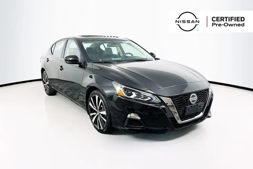 2019 Nissan Altima 2.5 SR photo 1