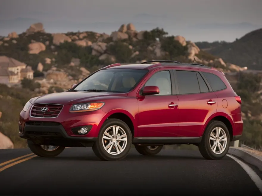2011 Hyundai Santa Fe GLS photo 1